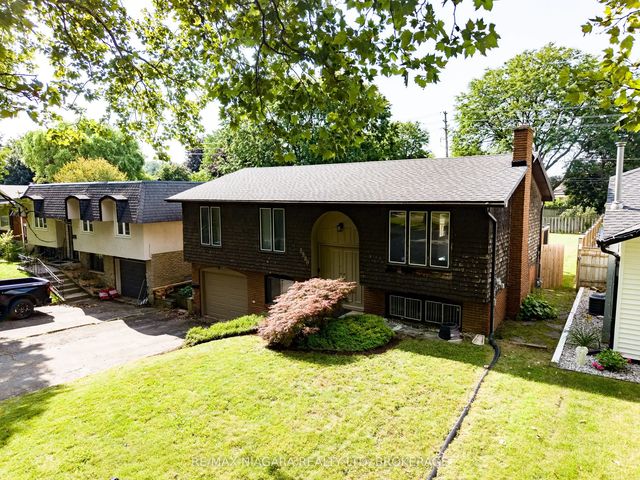 6980 Dolphin Street, Niagara Falls