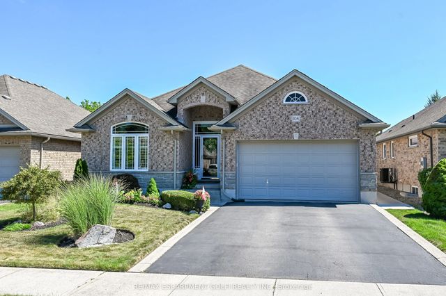 108 Willowdale Crescent, Norfolk