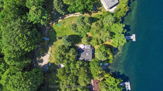 440 Featherston Lane, Tay Valley