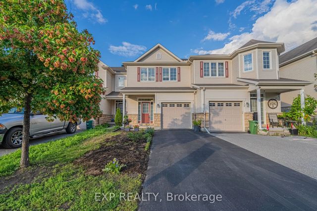 118 Laramie Crescent, Barrhaven