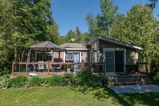 18 Hicks Lane N, Kincardine