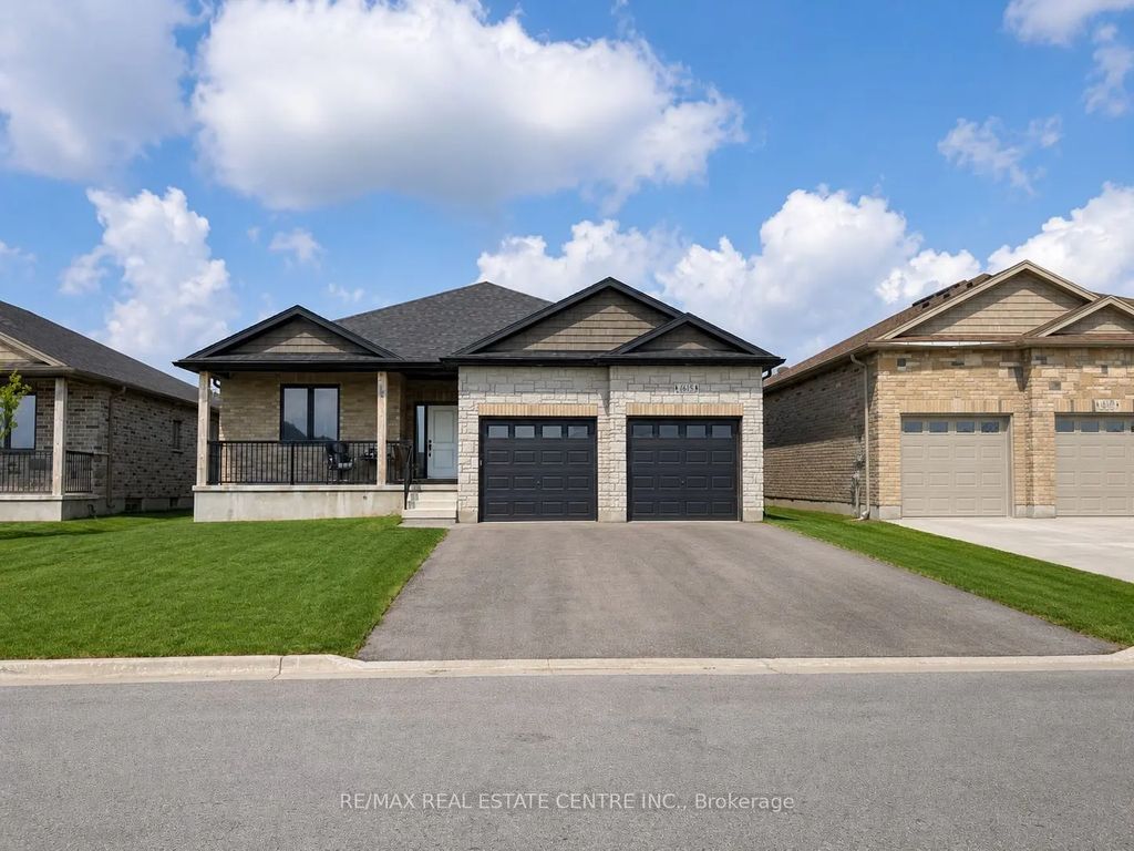 615 Winchester Avenue S, North Perth