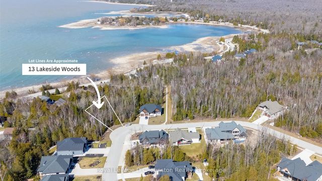 13 Lakeside Woods Crescent, Saugeen Shores