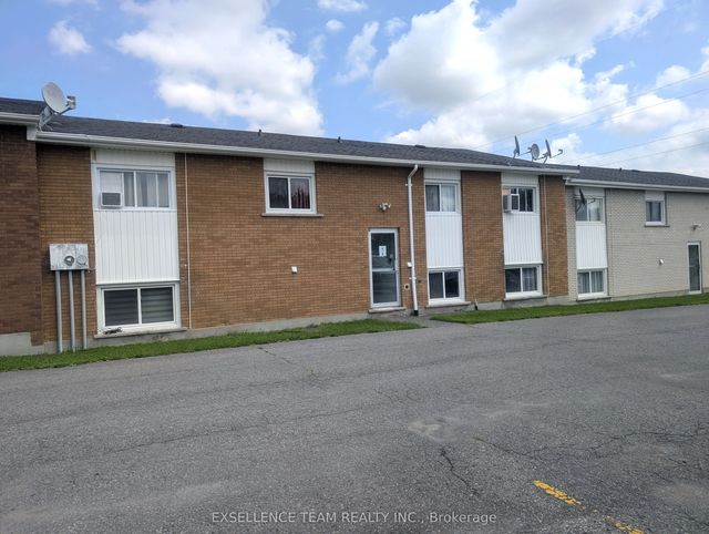 1448 St Michel Avenue, Cornwall