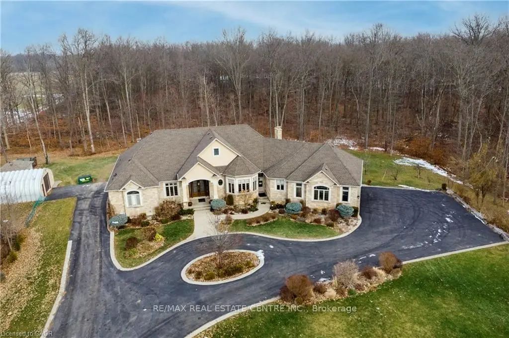 340 Golf Club Road, Hamilton