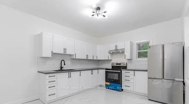 439 Ferguson Avenue N, Hamilton