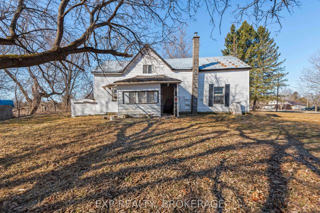 1619 County 2 Road, Front of Yonge