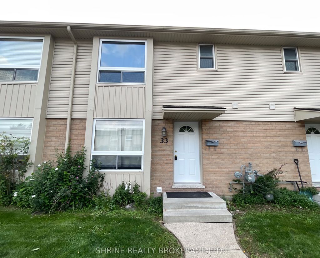 626 Wharncliffe Road S 33, London South