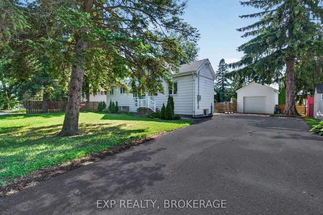 646 Portsmouth Avenue, Kingston