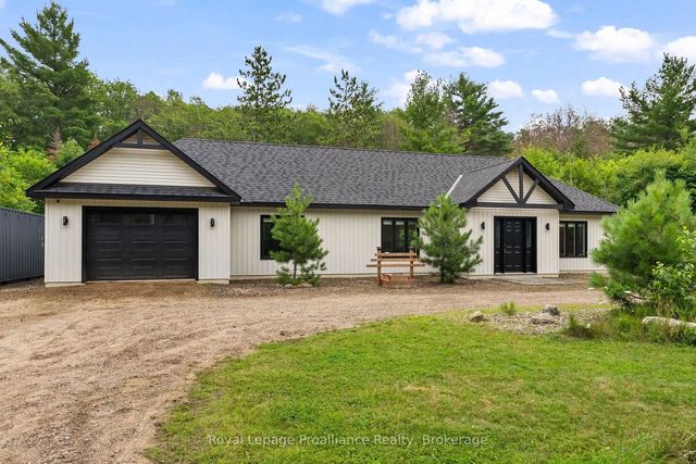 41948a Combermere Road, Madawaska Valley