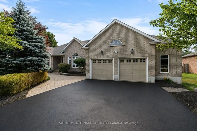 159 Delarmbro Drive, Erin