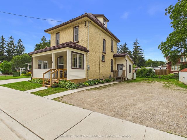 7 Yonge Street S, Brockton