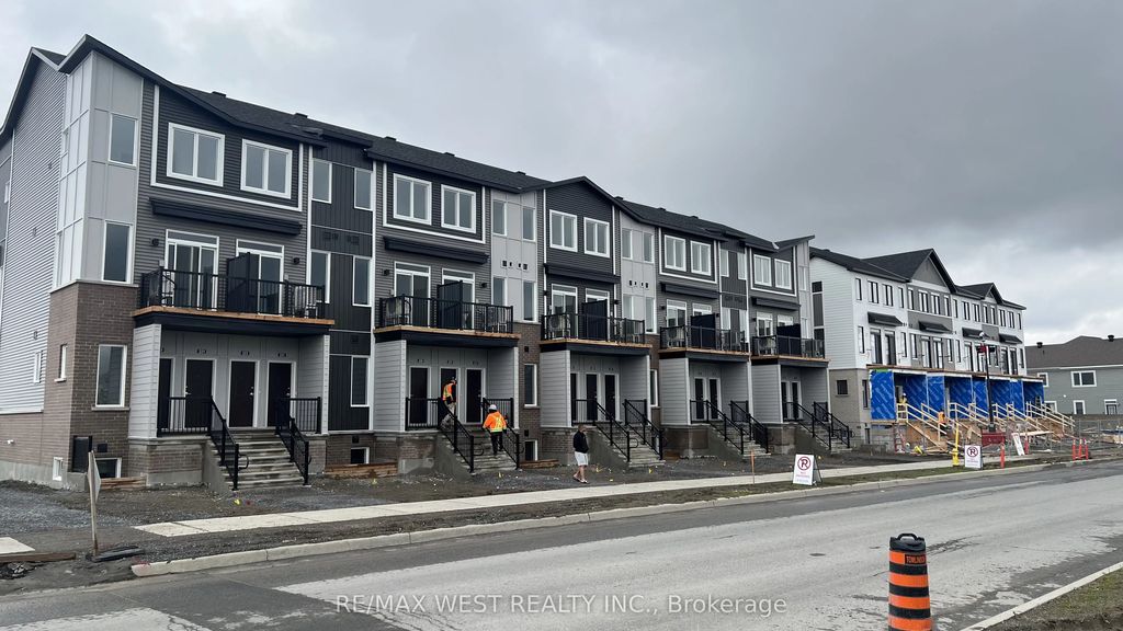 791 Utopie Private, Orleans - Convent Glen and Area