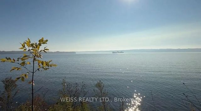 671 North Shore Drive E, Otonabee-South Monaghan