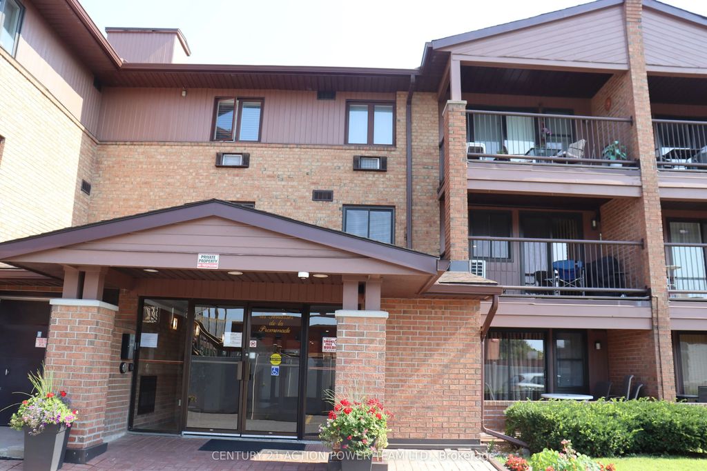 316 Savard Avenue 206, Vanier and Kingsview Park