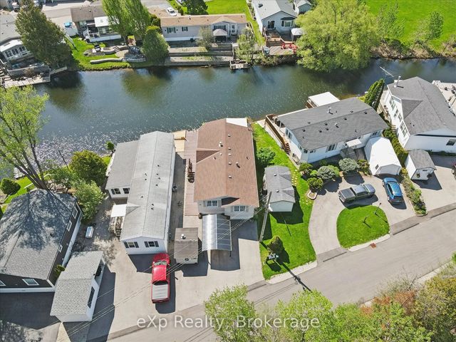 18 Jasper Heights Private, Puslinch