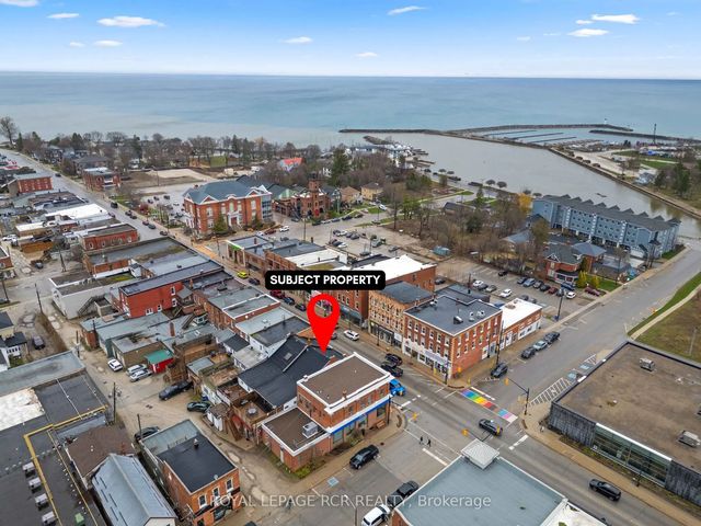 28 Sykes Street N, Meaford