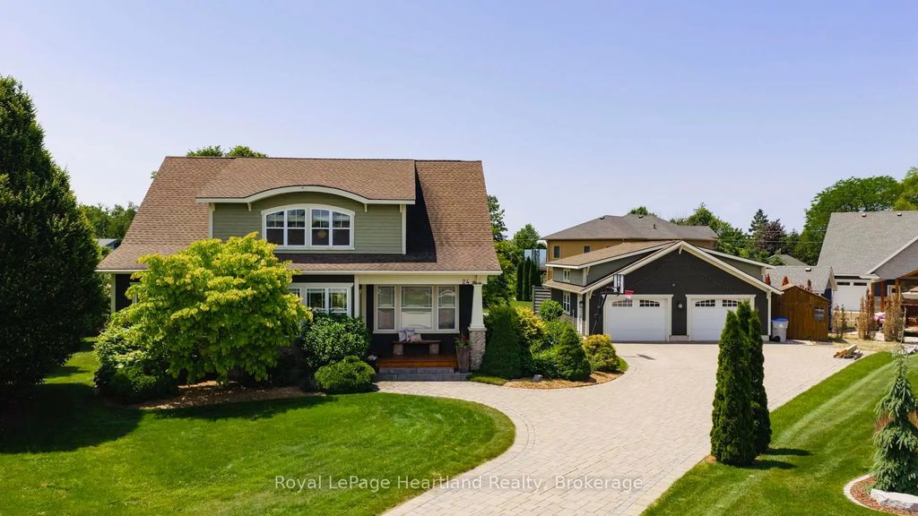 24 Thimbleweed Drive, Bluewater