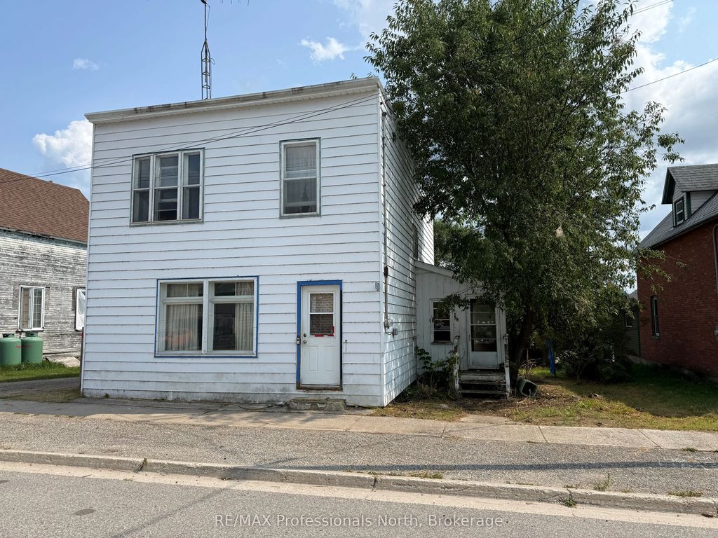 2517 Hwy 518 Highway W, McMurrich/Monteith