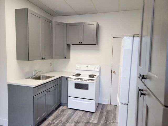 18 Walton Street #2, Port Hope