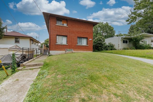 146 Central Avenue, Fort Erie