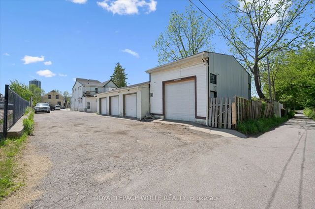 202 Breithaupt Street, Kitchener