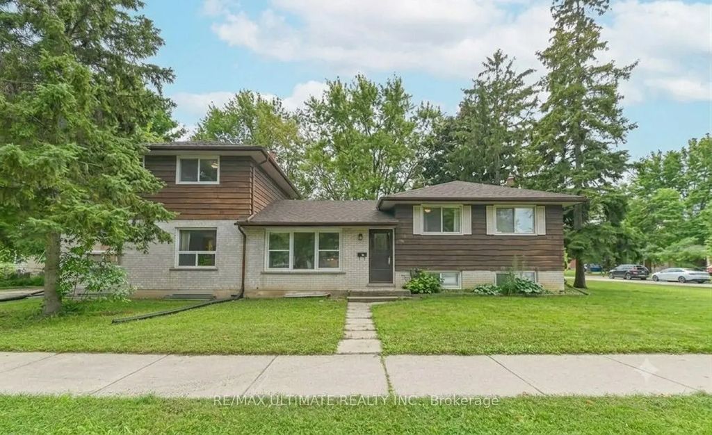 367 Holly Street N, Waterloo
