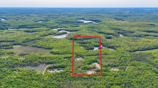 2018 Fortesque Lake Road, Highlands East