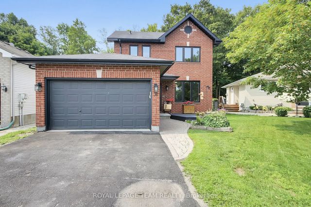 36 Steggall Crescent, Stittsville - Munster - Richmond