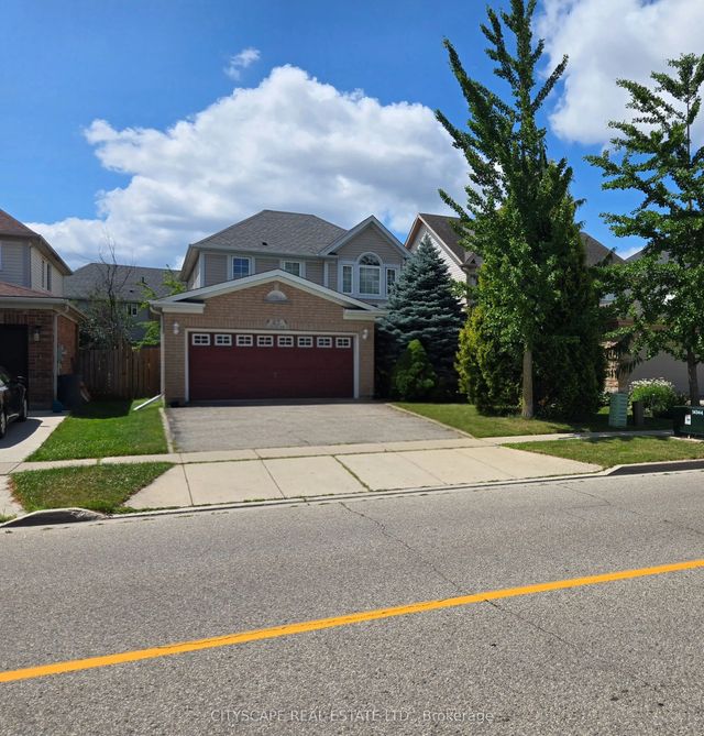 27 Adler Drive S, Cambridge