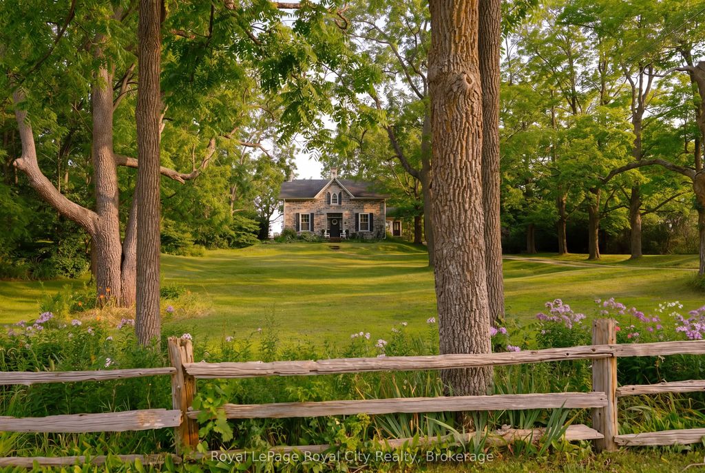 7243 Concession 1 Road, Puslinch