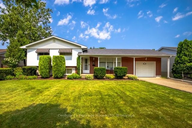 121 Lockhart Drive, St. Catharines
