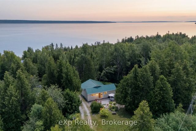 284 Leask Bay Shores Manitowaning Lane W, Assiginack
