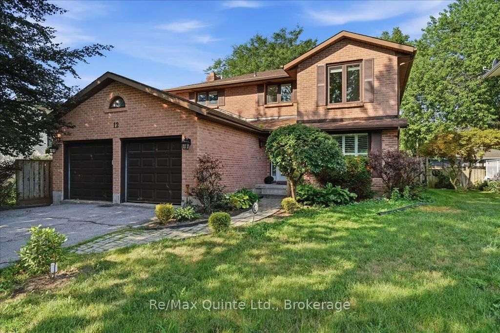 12 Brimley Court, Belleville