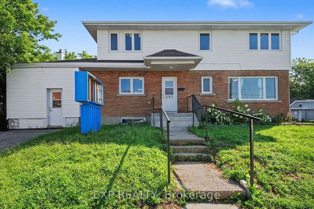297 Savard Avenue E, Vanier and Kingsview Park