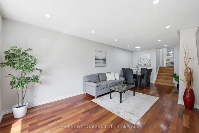 83 Commercial Street, Welland