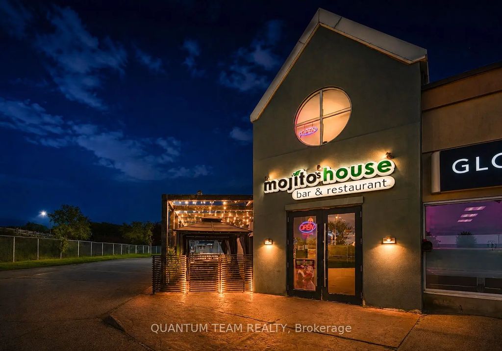 4030 Montrose Road 6, Niagara Falls