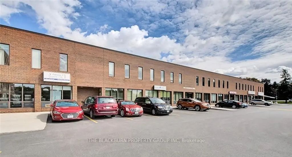 1140 Morrison Drive 214, Parkway Park - Queensway Terrace S and Area