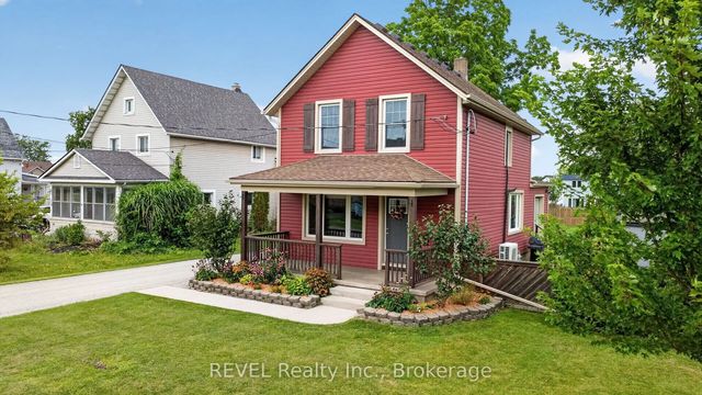 312 Phipps Street, Fort Erie
