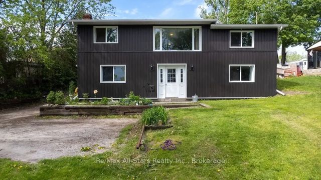 9 Riverside Drive, Kawartha Lakes