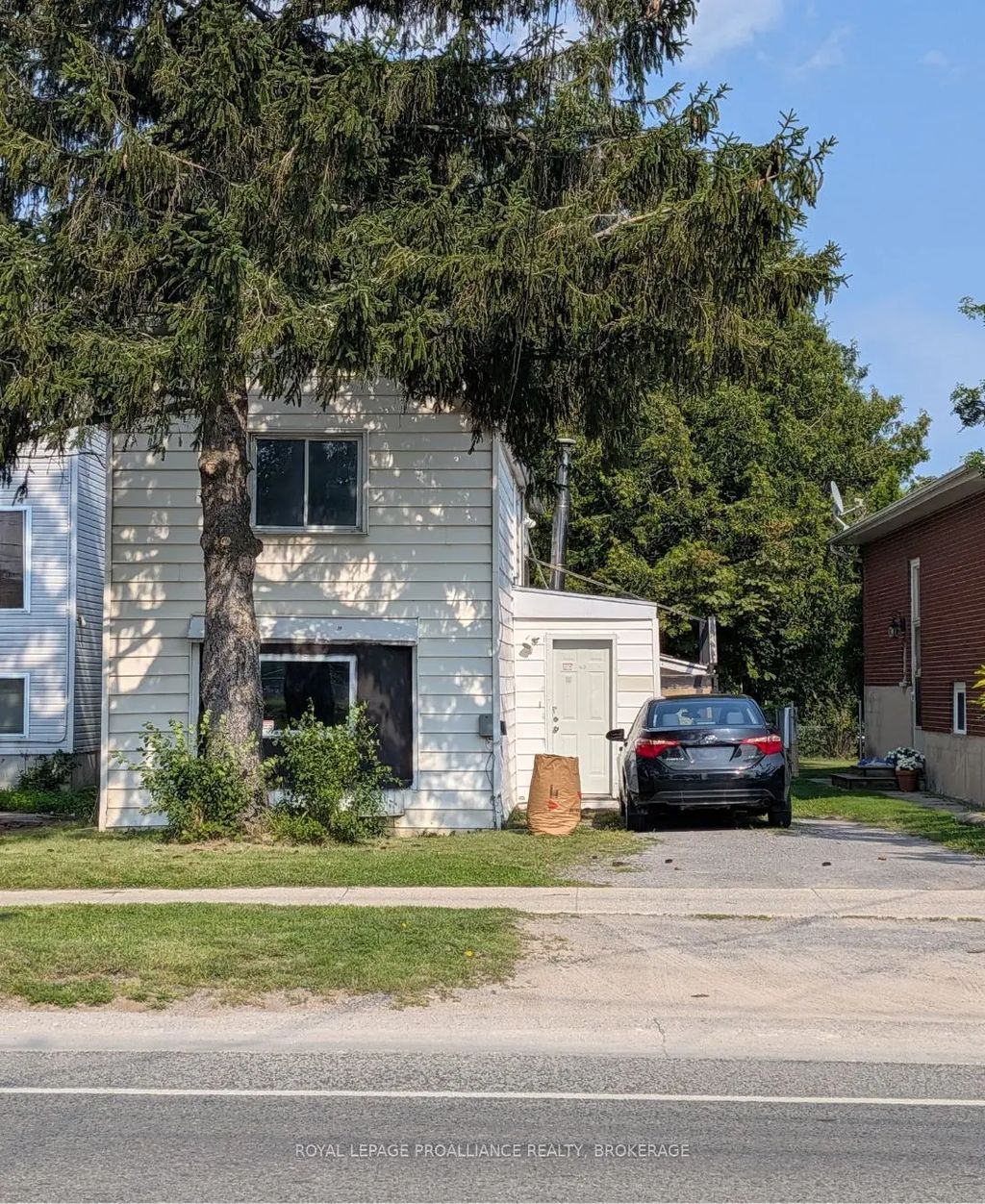43 Portsmouth Avenue, Kingston