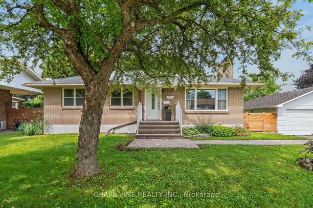 125 Norice Street, Meadowlands - Crestview and Area