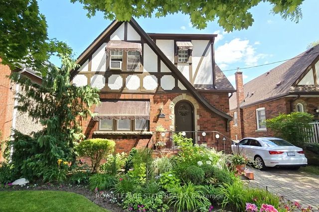 107 Bond Street S, Hamilton