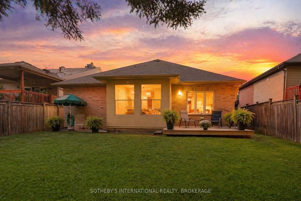 64 Mason Court, Welland
