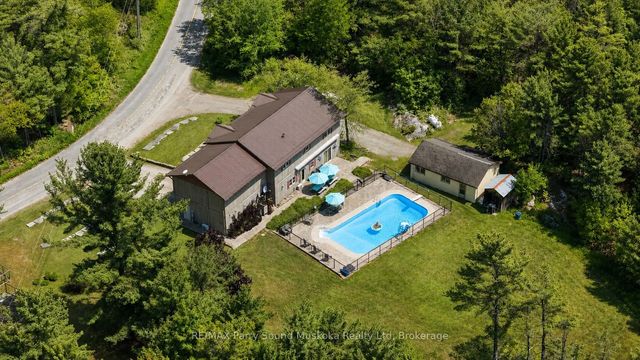 217 South Shore Road, The Archipelago