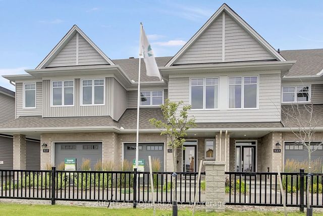 6090 David Weins Street, Stittsville - Munster - Richmond