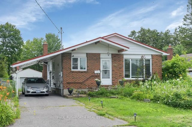 2087 Boyer Road, Orleans - Convent Glen and Area