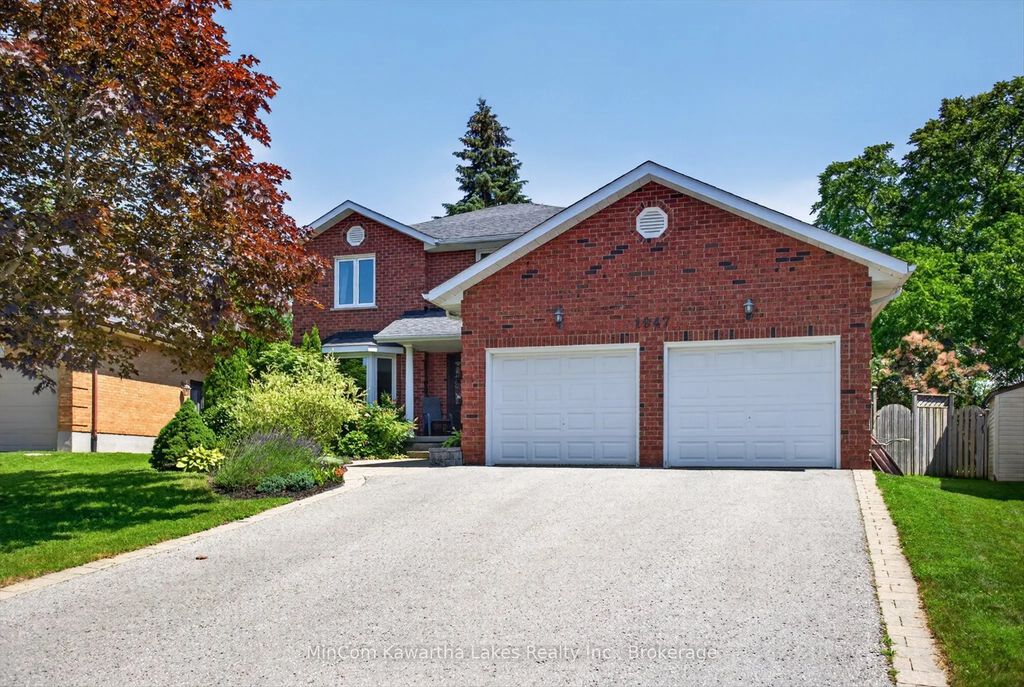 1947 Parkwood Circle, Peterborough