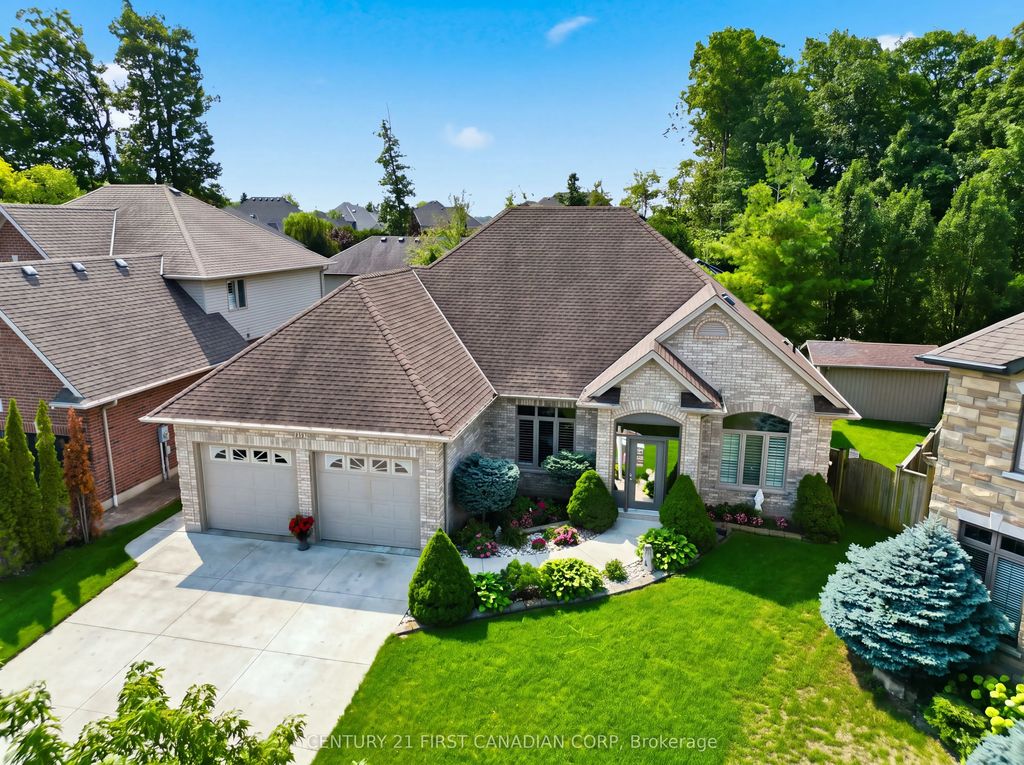 2285 Lilac Avenue, London South