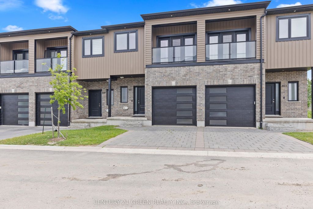 851 Sarnia Road, London North